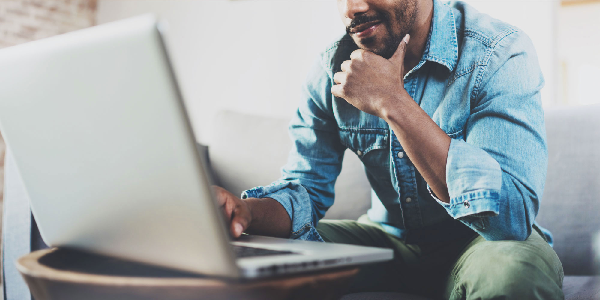 man on computer filling out the privacy policy